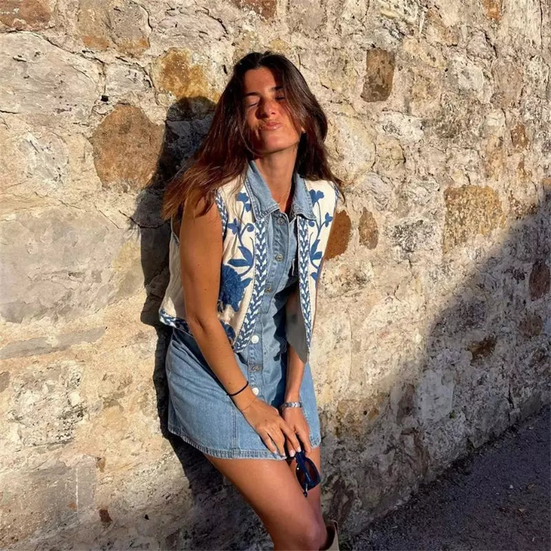 QUENNIE | Broderede Blomster Gilet til Stilfulde Outfits Gilet SUNA