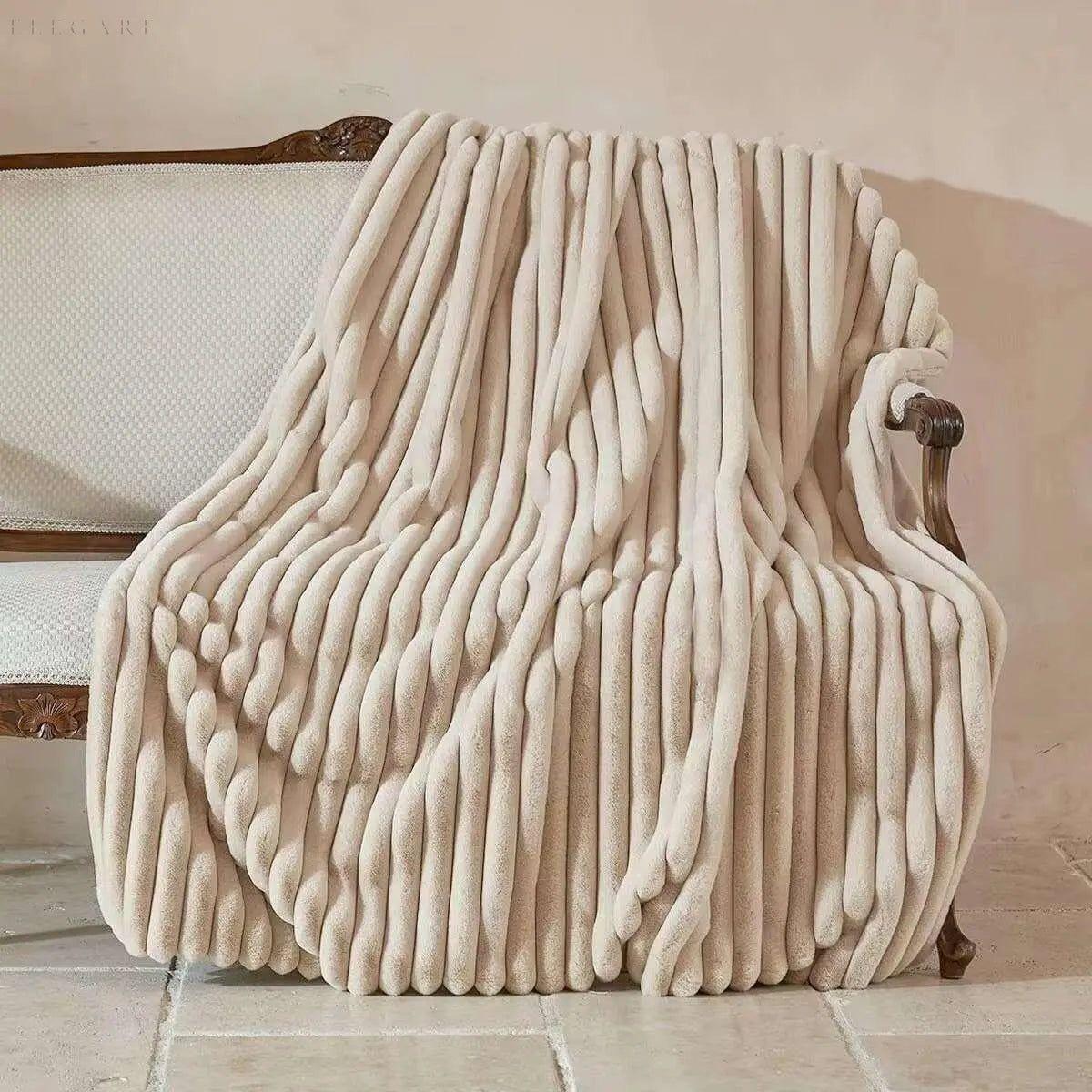Luksus Nordisk Plaid Fremstillet af Polyester – Varme, Komfort og Stressaflastning i Forskellige Størrelser Beddengoed SUNA Beige 100x150 cm