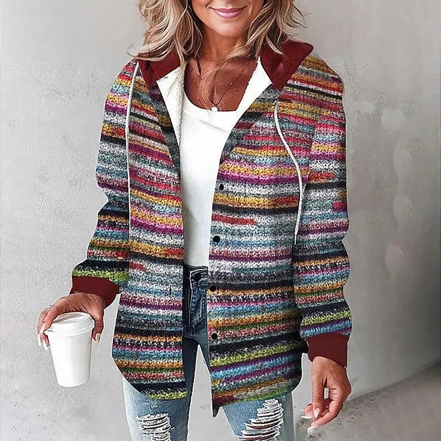 Martina | Dameternet Knaplukket Jakke til Elegant Stil SUNA Veelkleurig S.