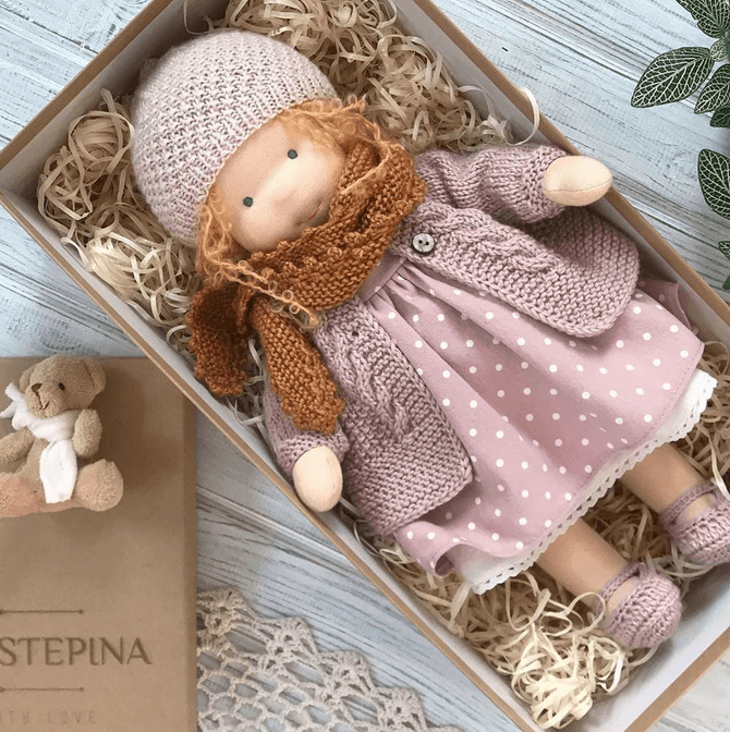 Håndlavet Waldorf-krammedukke – Poppi til Fantasifuld Leg Others Toy SUNA F