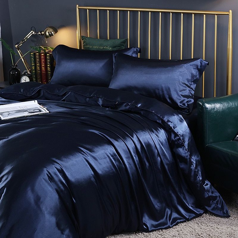 Luksuriøs sæt (4 dele) af silk dynebetræk 2x pudebetræk - lagen Bedding SUNA Kongeblå 150 cm dynebetræk + dynebetræk 200x 230 cm + 2x pudebetræk