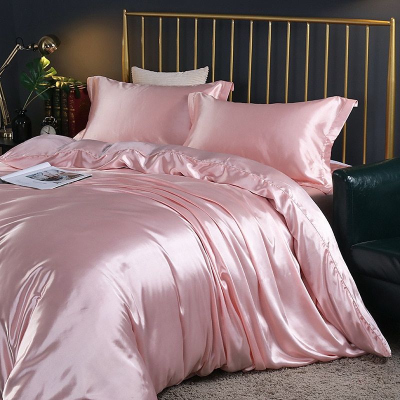 Luksuriøs sæt (4 dele) af silk dynebetræk 2x pudebetræk - lagen Bedding SUNA Rosa 150 cm dynebetræk + dynebetræk 200x 230 cm + 2x pudebetræk