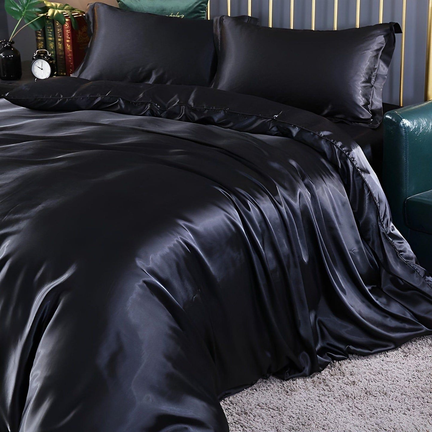 Luksuriøst Satin Sengetøj Sæt – 1 Flad Lagen, 1 Sengetæppe, 2 Pudevar til Elegant Søvn og Kølende Komfort Bedding SUNA Sort 120x200cm 4-delt sæt Udstyret