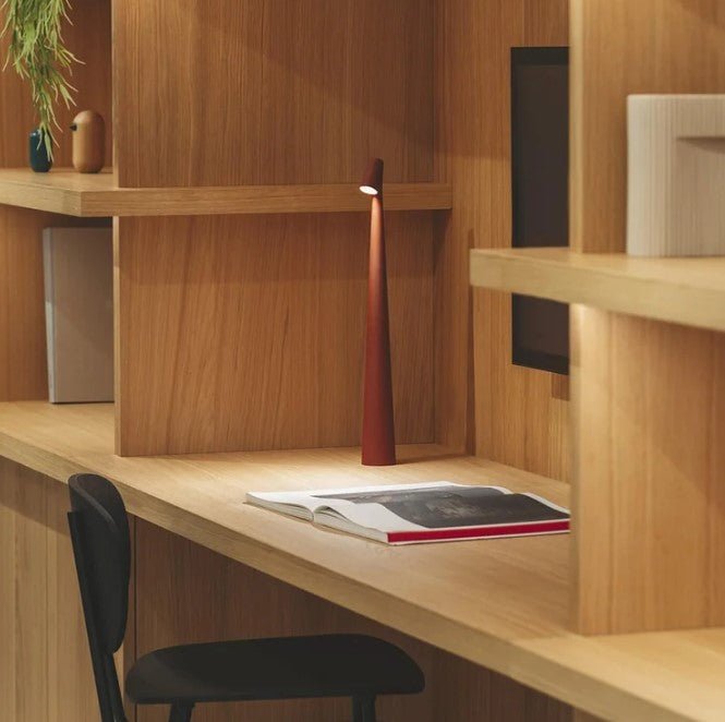 Nordisk Minimalistisk LED Bordlampe Design SUNA
