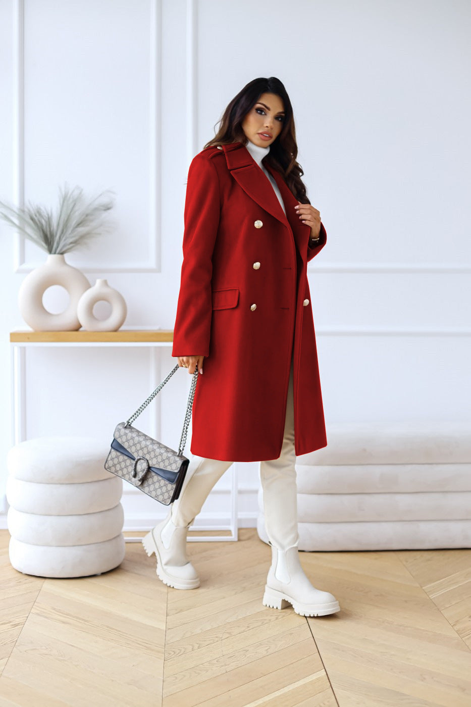 SUNA Kvalitets Trenchcoat til Dame - Med revers og dobbelte knapper