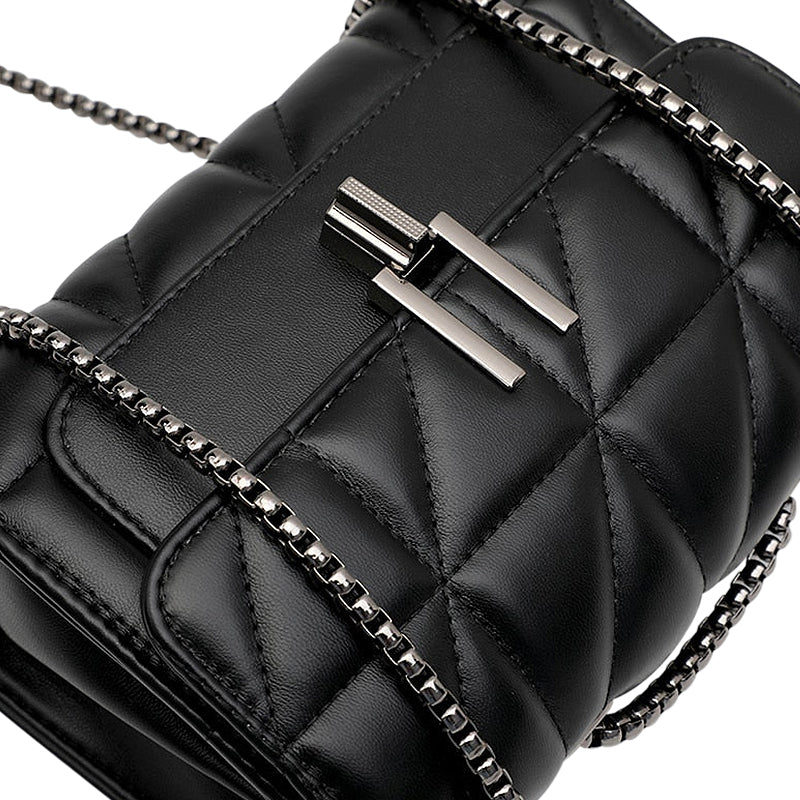 SUNA Mila Crossbody Taske i Vegansk Læder Med Rumfuldt Design