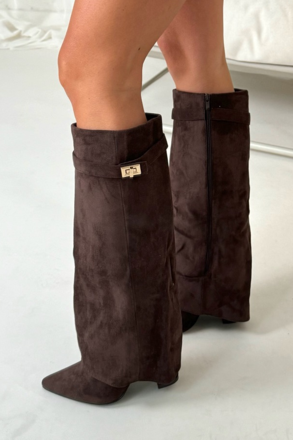 SUNA Høje Støvler Med Klap Læder Eller Suede Blokhæl 8,5 Cm Brun - Suede