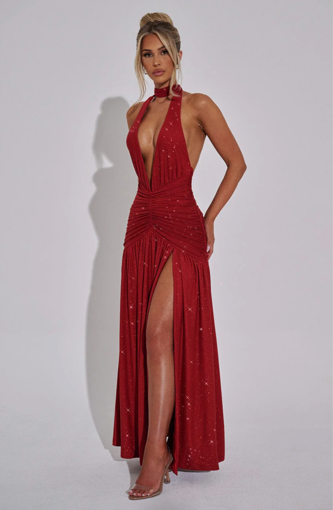 SUNA Elysia Maxi Kjole i Dyb V-Halterneck med Split
