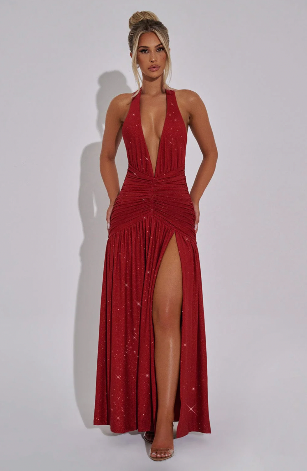 SUNA Elysia Maxi Kjole i Dyb V-Halterneck med Split