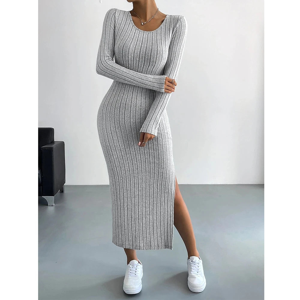 SUNA Kvinders Sort Lang Kjole Strik U-Hals – Elegant Design med Elastisk Pasform – Maxi Kjole til Hverdag og Fest