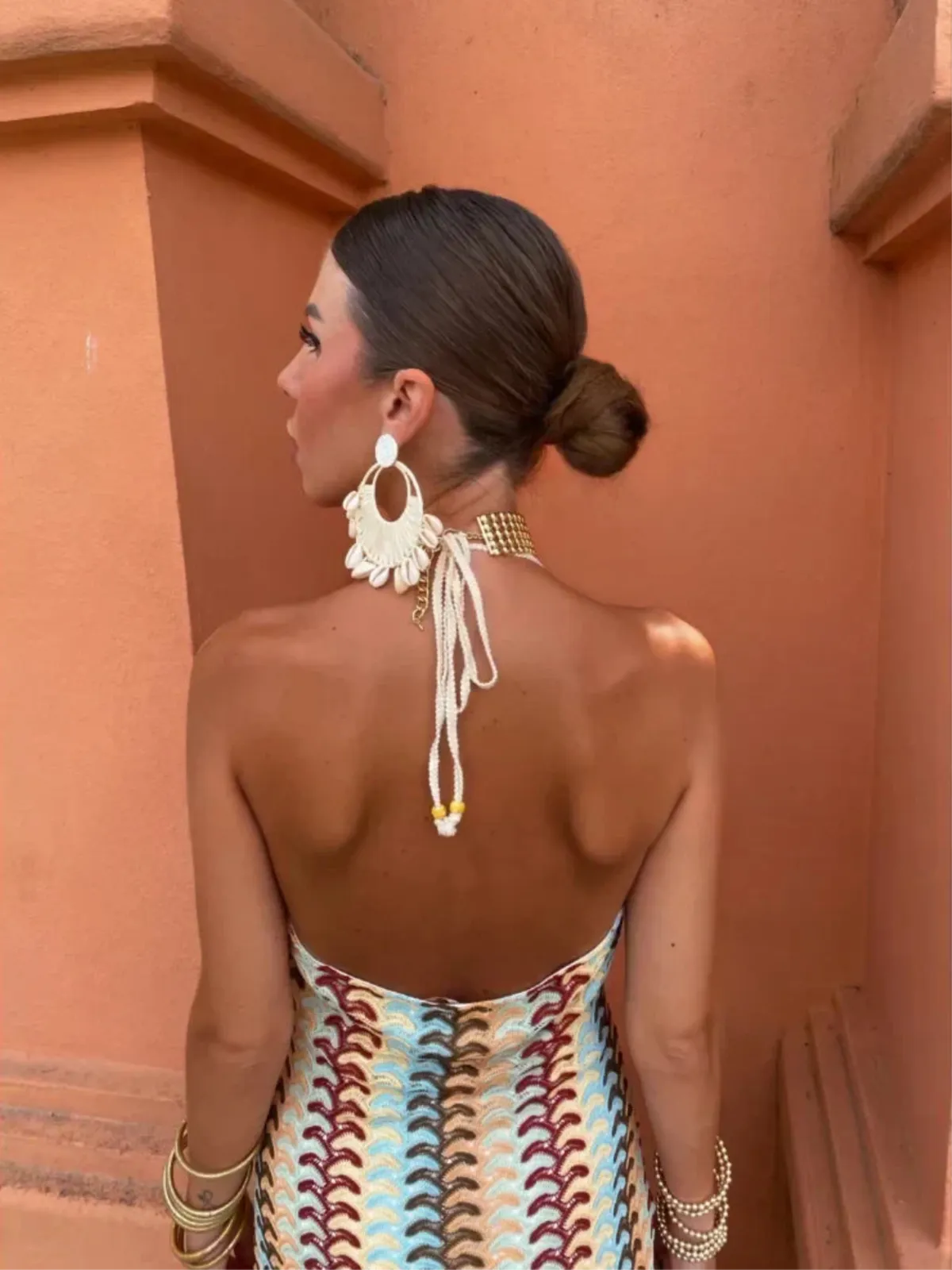 SUNA Livlig Halter Maxi-Kjole – Åben Ryg - Strandferie Maxi Kjole