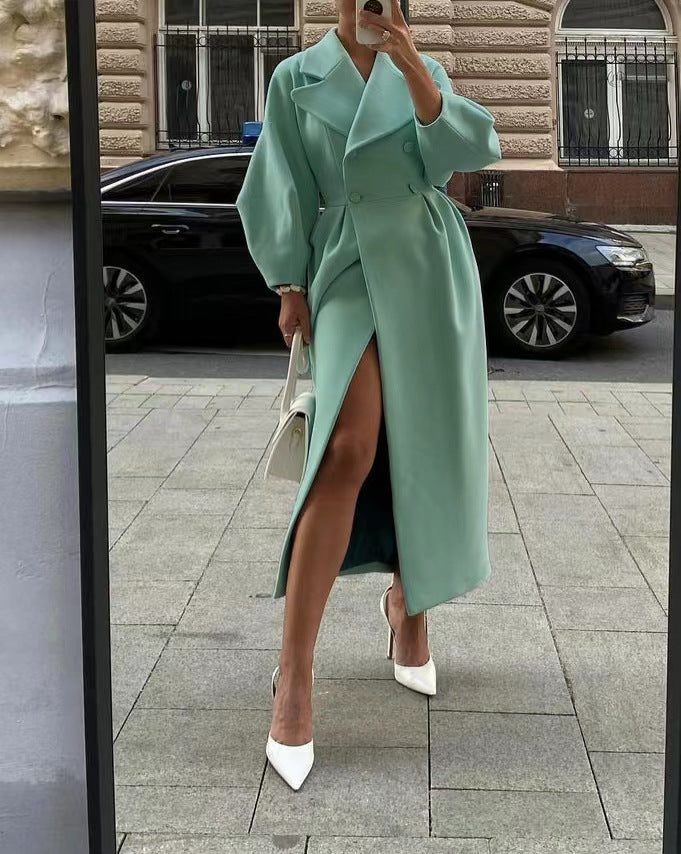 SUNA Dame Lang Vinterfrakke - Elegant silhuet med revers til hverdag Grøn
