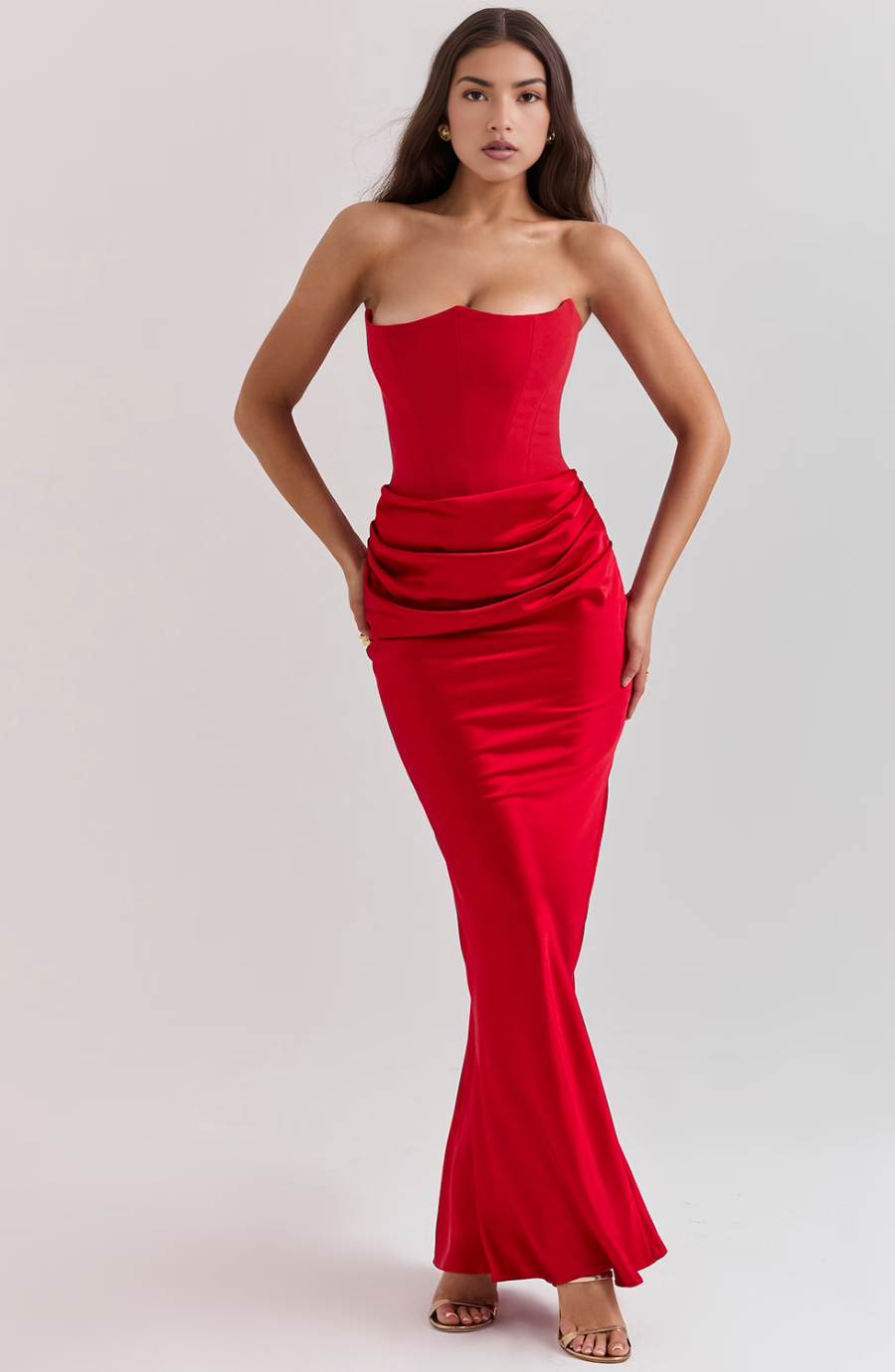 SUNA Poleret Satin Kjole – Skulptureret Bodice - Festkjole Satin