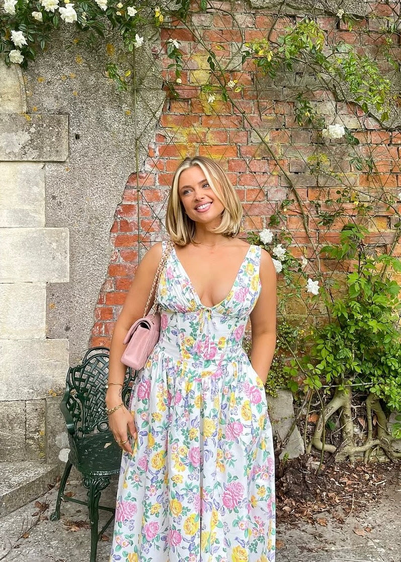 SUNA Rosie Tidløs Blomster Midi – Let og Luftig - Blomster Midi