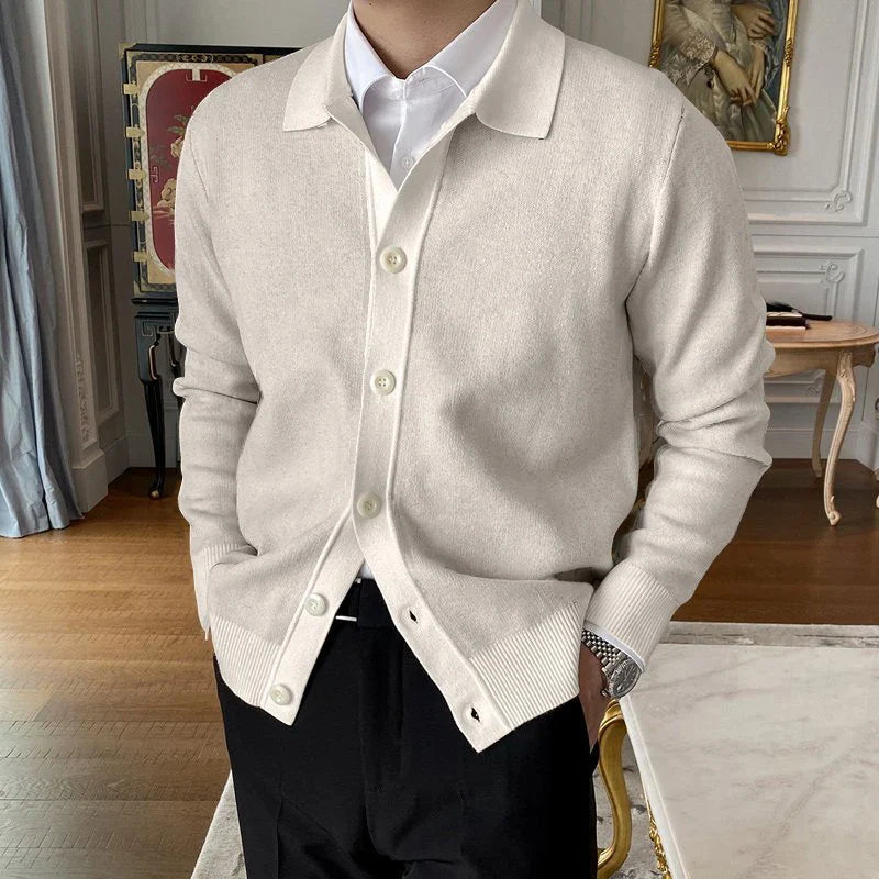 SUNA Herre Cardigan – “Felix Grant” Button-Up Stribet Striktrøje med Klassisk Look Abrikos