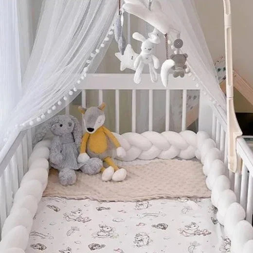 Baby Knot Bedbumper – Komfort og Sikkerhed til Dit Barns Seng