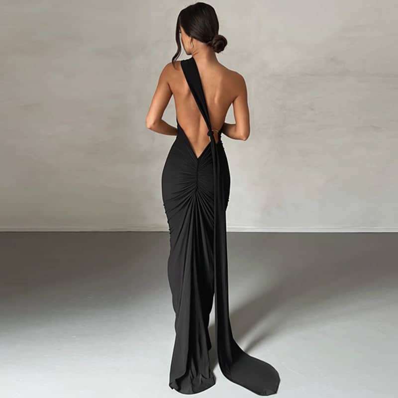 SUNA Event Ready Skulder Maxi Kjole Med Rygløst Design Sort