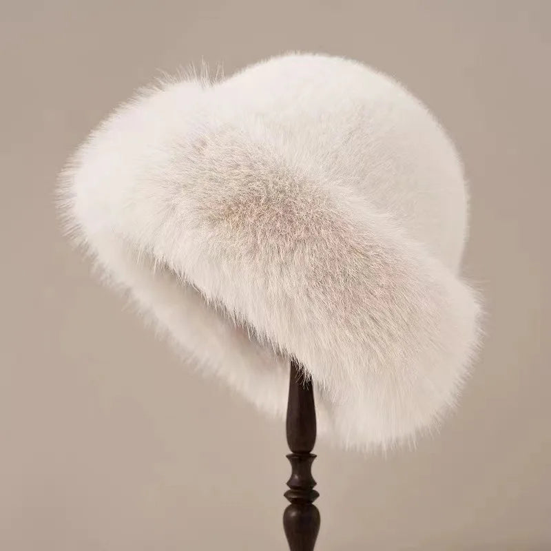 SUNA Victoria - Faux Fur Hat Hvid