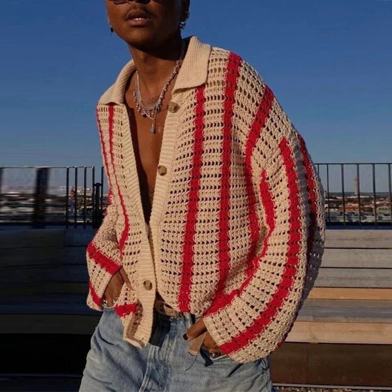 SUNA Herre Cardigan – Bohemisk Vintage Stribet Strik i Beige med Røde Detaljer