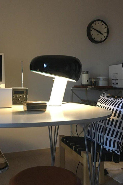 Saturn - Dekorativ bordlampe i marmor Table Lamps SUNA