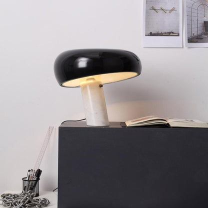 Saturn - Dekorativ bordlampe i marmor Table Lamps SUNA