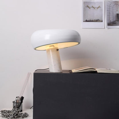 Saturn - Dekorativ bordlampe i marmor Table Lamps SUNA