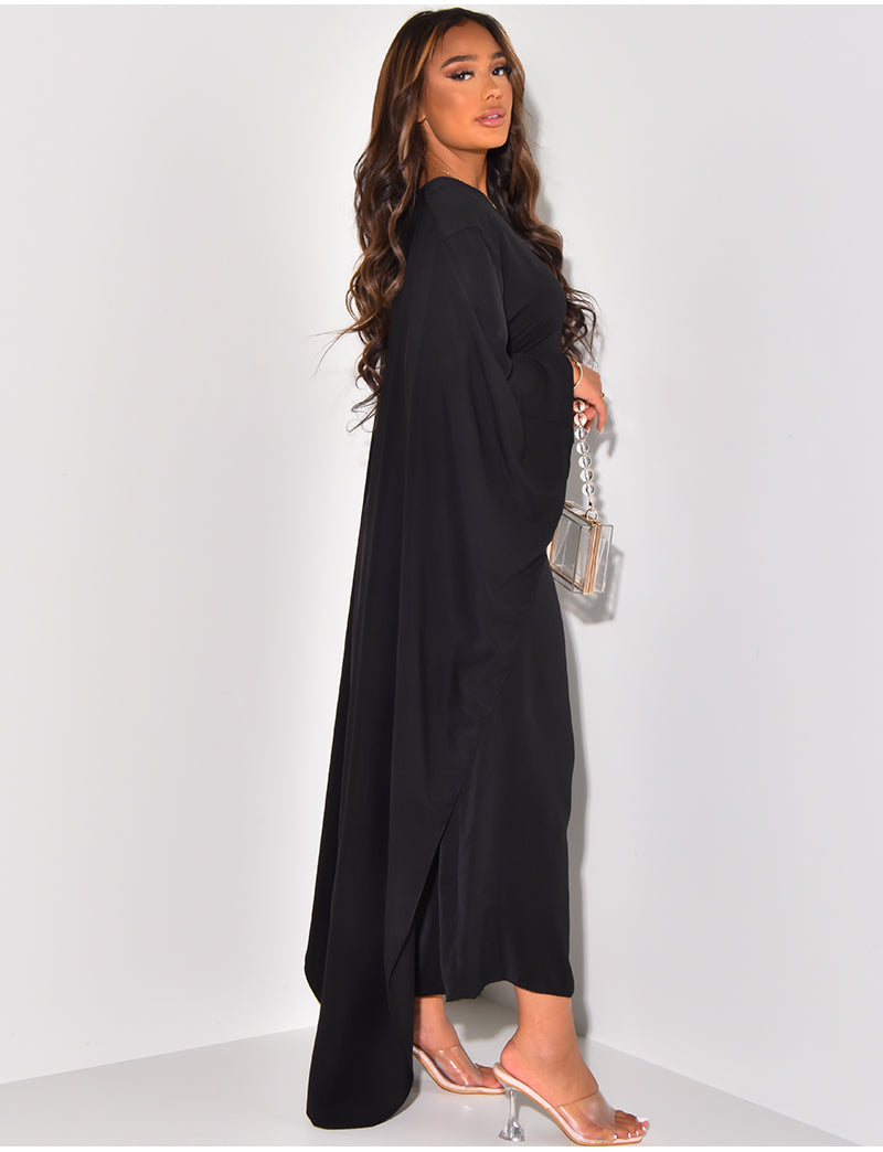 SUNA Flowing Cape Dress - Elegant design til Enhver Anledning Kjoler