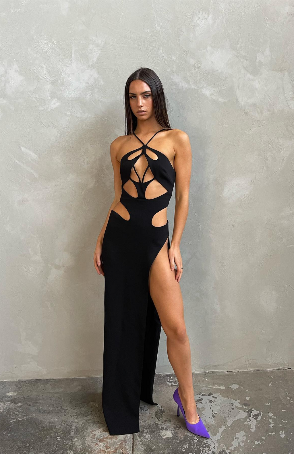 SUNA Catch Me Maxi Kjole Med Halterneck og Sideslids