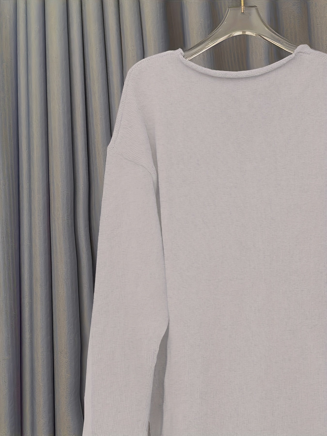 SUNA Dame Sweater – Oversized Trøje med V-Hals i Plusstørrelse