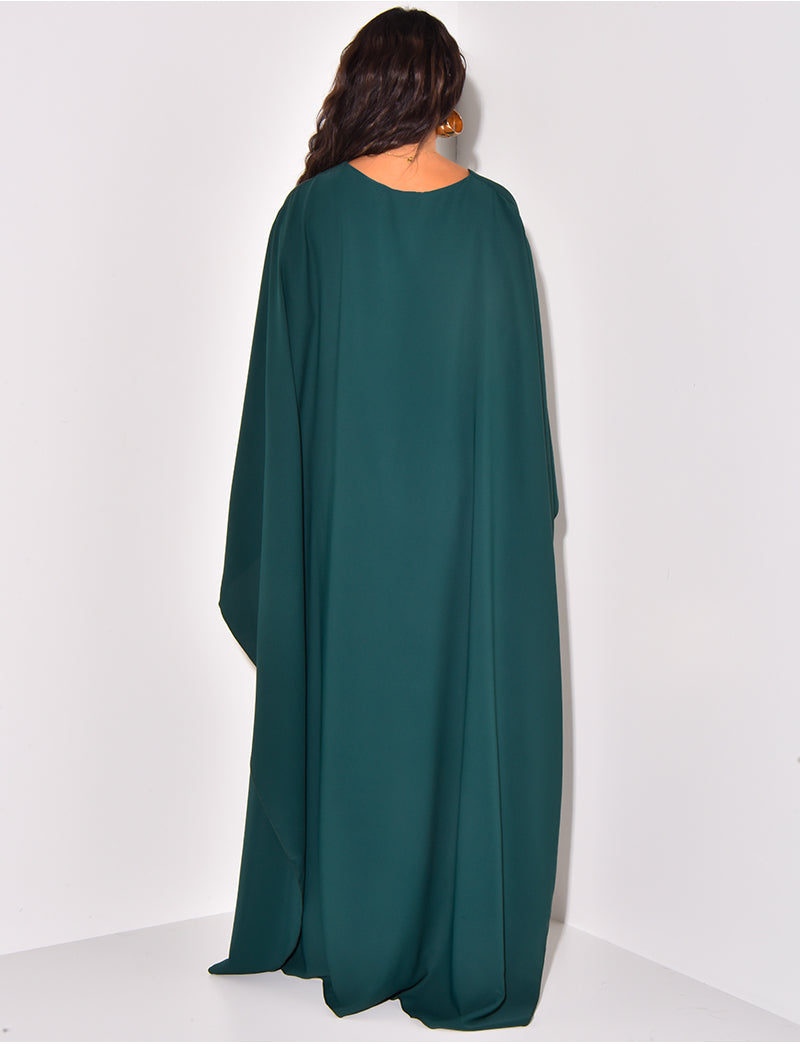 SUNA Flowing Cape Dress - Elegant design til Enhver Anledning Kjoler