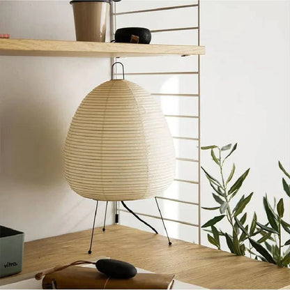 Noguchi Rispapir Gulvlampe - Elegant Belysning til Dit Hjem SUNA