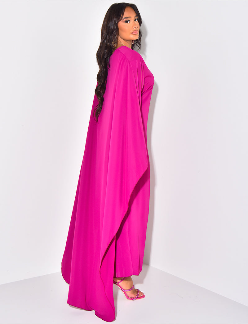 SUNA Flowing Cape Dress - Elegant design til Enhver Anledning Kjoler